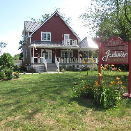 Gite La Maison Du Jardinier Venise-en-Quebec Ngoại thất bức ảnh