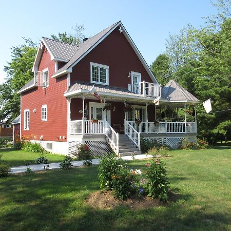 Gite La Maison Du Jardinier Venise-en-Quebec Ngoại thất bức ảnh