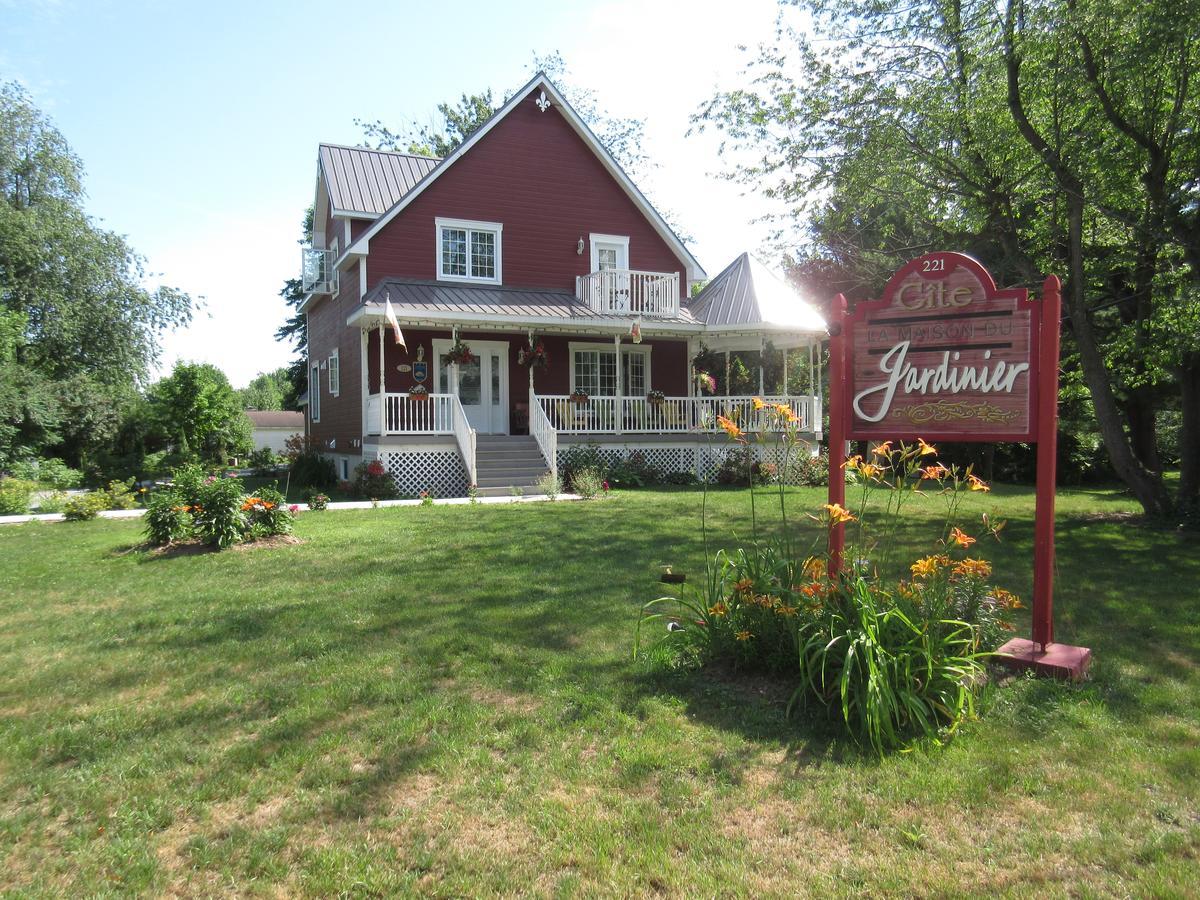 Gite La Maison Du Jardinier Venise-en-Quebec Ngoại thất bức ảnh